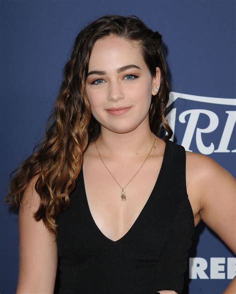 mary mouser photos